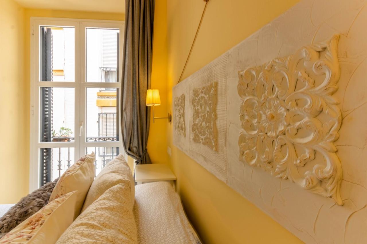 Apartamento Dux Veragua Centro Sevilla Exterior photo
