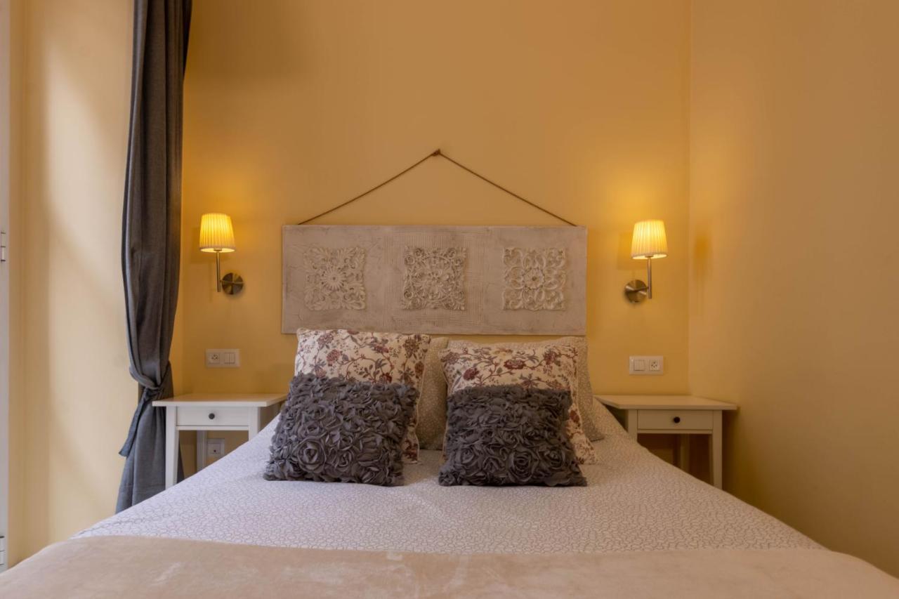 Apartamento Dux Veragua Centro Sevilla Exterior photo